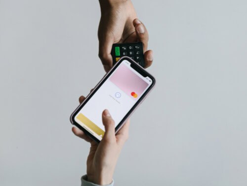 Payment processing with mobile card reader and smartphone.