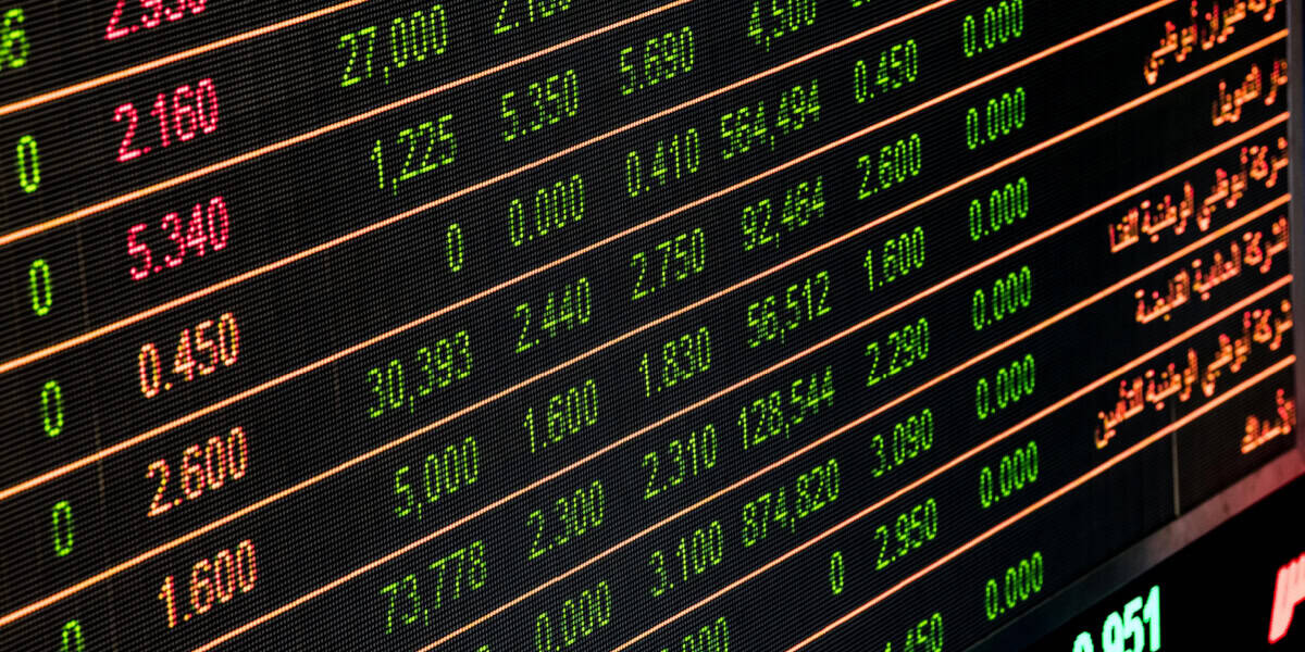 Bank credit collection system interface with real-time financial data display.